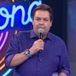 Faustão no comando do Domingão na Globo.
(Foto: Reprodução/Globo)