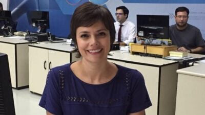 Ana Paula Couto na redação da TV Cultura
Imagem: Divulgação