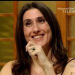 Novo programa de Paola Carosella não será de competição e pode estrear só ano que vem