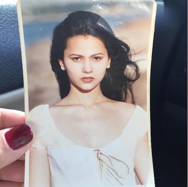 Atriz publica foto de quando era adolescente (Foto: reprodução/Instagram)