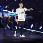 Justin Bieber durante show (Foto: Divulgação)