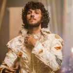 Chay Suede é o protagonista de "Novo Mundo" (Foto: Divulgação)
