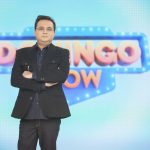 Geraldo Luís no comando do "Domingo Show" (Edu Moraes/Record TV)