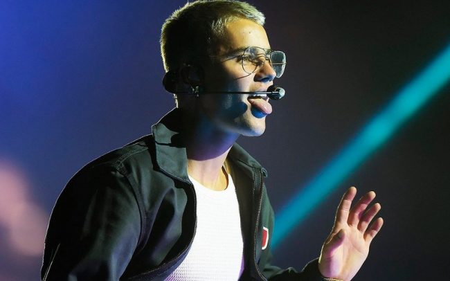 Justin Bieber em um dos seus shows no Brasil (Foto: Divulgação)