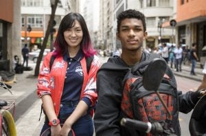 Tina (Ana Hikari) e Anderson (Juan Paiva) em 'Malhação: Viva a Diferença' (Foto: Globo/Ramón Vasconcelos)
