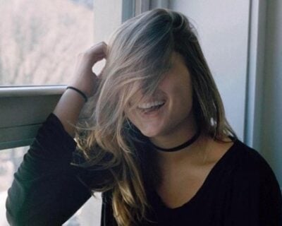 Sasha mora atualmente nos EUA com Bruna Moreira, amiga de infância (Foto: Reprodução)