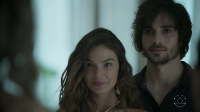 http://tvfoco.uai.com.br/wp-content/uploads/2015/05/Daniela-Mercury.jpg