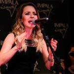 Sandy em show (Foto: Divulgação)