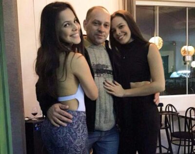 Volnei com Emilly e Mayla (Foto: Reprodução/Instagram)