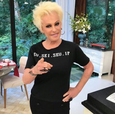 Apresentadora Ana Maria Braga entra para mundo dos memes (Foto: Reprodução/Twitter)