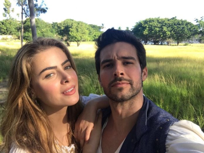 A atriz Rayanne Morais e Bernardo Velasco na novela "Belaventura" (Foto: Reprodução)