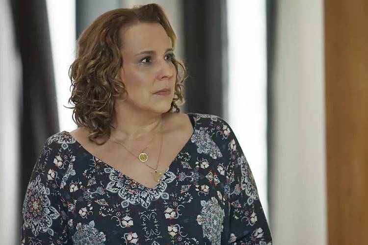 Ana Beatriz Nogueira atuará com Elizabeth Savala (Foto: Reprodução)