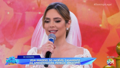 Rachel virou modelo de vestido de noiva no 