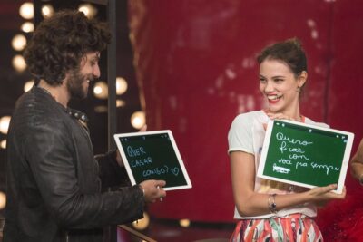 Chay Suede e Laura Neiva (Foto: Divulgação)