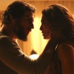 Caio (Rodrigo Lombardi) e Bibi (Juliana Paes) em cena de "A Força do Querer"
(Foto: Tatá Barreto/Globo)