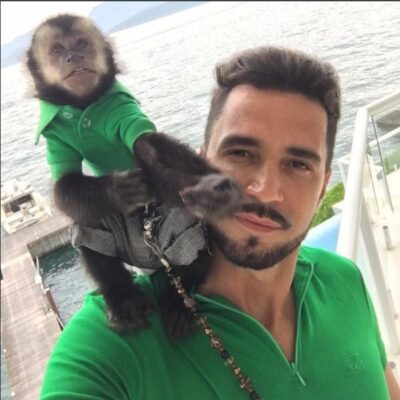 Latino e Twelves com o mesmo look (Foto: Reprodução/Instagram)