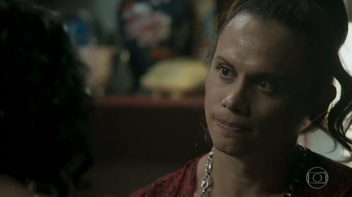 Nonato (Silvero Pereira) em cena de "A Força do Querer". (Foto: Reprodução/TV Globo)