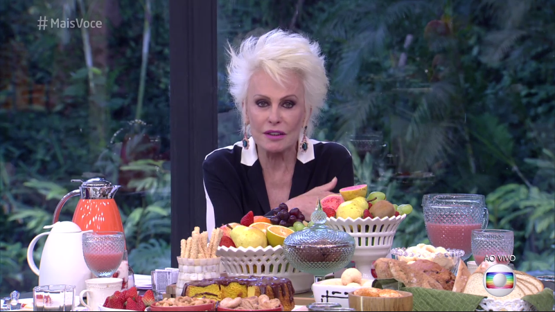 http://tvfoco.uai.com.br/wp-content/uploads/2015/05/Daniela-Mercury.jpg
