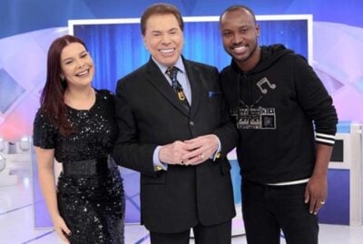 Fernanda Souza ao lado de Silvio e esposo (Foto: Reprodução)