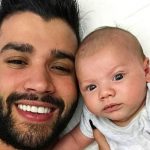 Gusttavo Lima e o filho (Foto: Divulgação)