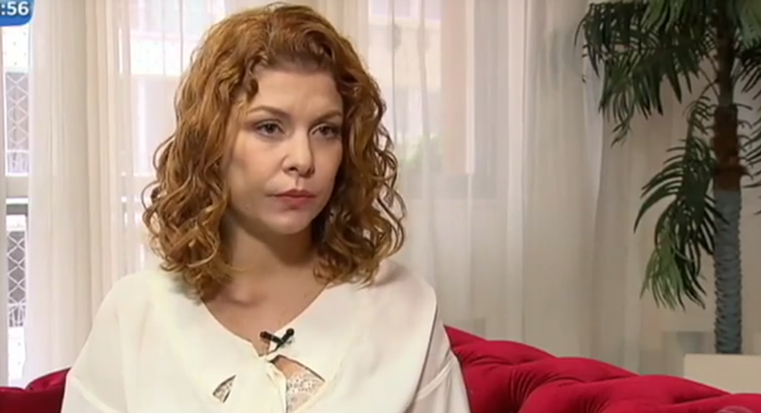 http://tvfoco.uai.com.br/wp-content/uploads/2015/05/Daniela-Mercury.jpg