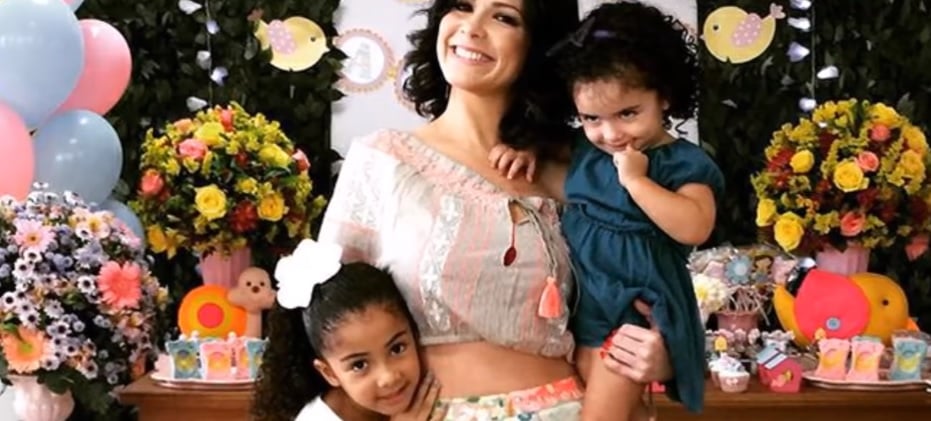 http://tvfoco.uai.com.br/wp-content/uploads/2015/05/Daniela-Mercury.jpg