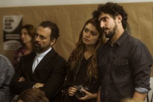 Alice (Sophie Charlotte) e Renato (Renato Góes) em 'Os Dias Eram Assim' (Foto: Globo/Mauricio Fidalgo)