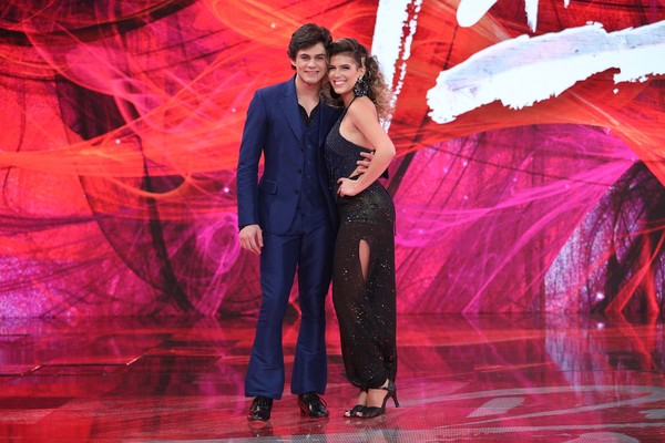 Lucas Veloso e a bailarina Nathália Melo (Foto: Ramon Vasconcelos )