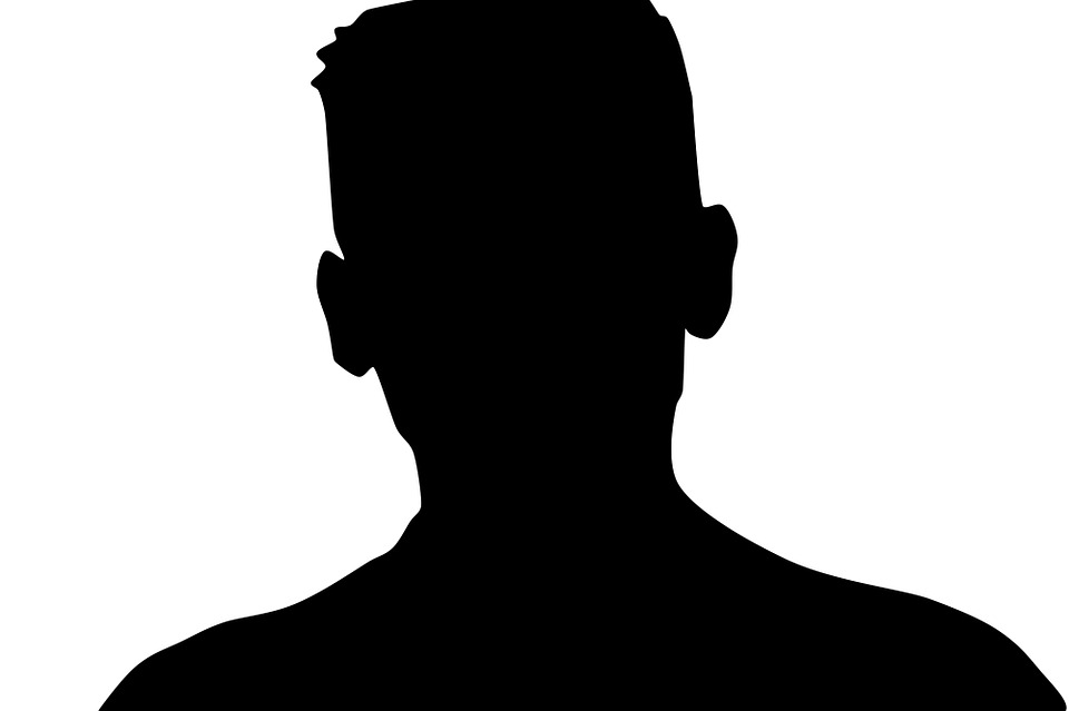 Marido de cantora famosa está aprontando. (Foto: Ilustração)