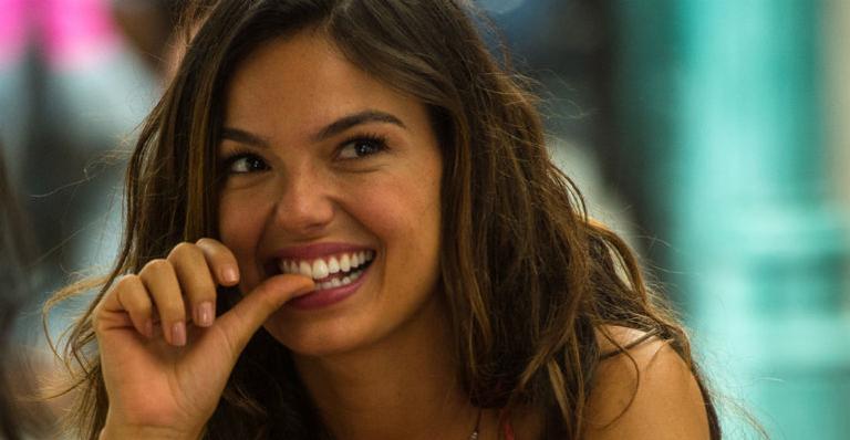 Isis Valverde como Ritinha em "A Força do Querer" 