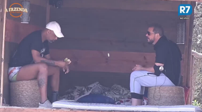 Os dois conversaram sobre o jogo (Foto: Reprodução)