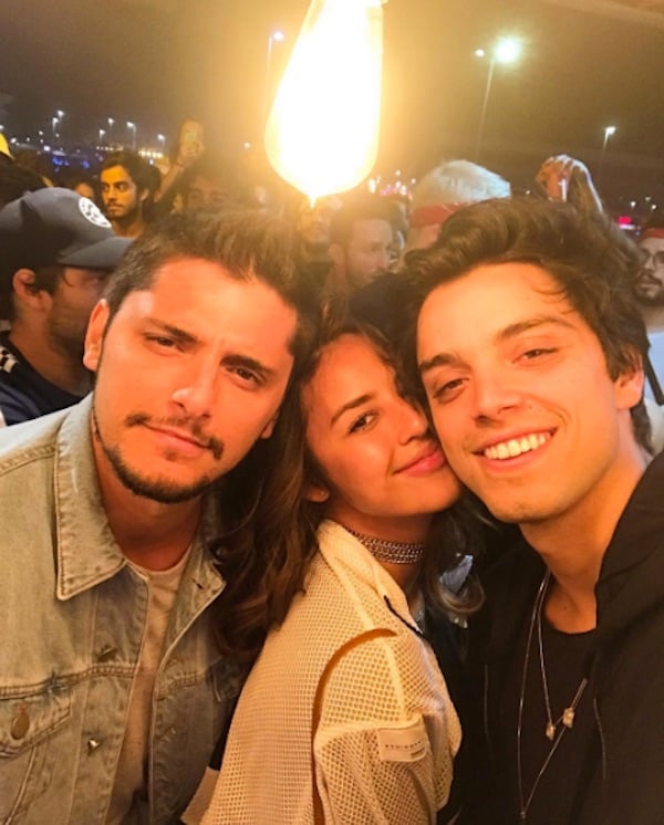 A atriz Yanna Lavigne, Bruno Gissoni e Rodrigo Simas