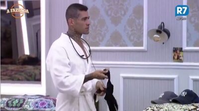 Yuri discutiu com Marcos (Foto: Reprodução)