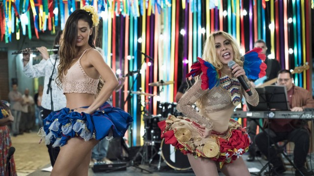 Isis Valverde e Joelma em "A Força do Querer" (Foto: Divulgação)