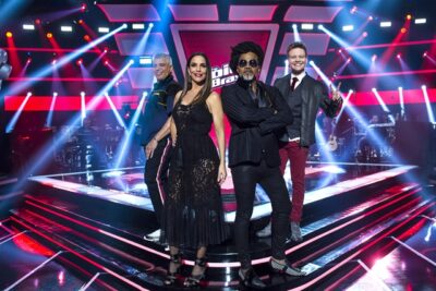 Lulu Santos, Ivete Sangalo, Carlinhos Brown e Michel Teló no The Voice Brasil
(Foto: Globo/Mauricio Fidalgo)