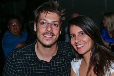 Fábio Porchat ao lado da namorada (Foto: Reprodução)