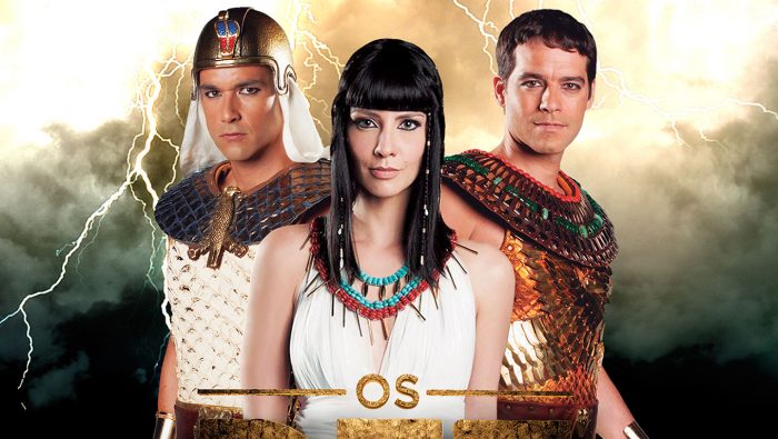http://tvfoco.uai.com.br/wp-content/uploads/2015/05/Daniela-Mercury.jpg