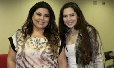 Fabiana ao lado da filha, Beatriz. (Foto: Divulgação/TV Globo)