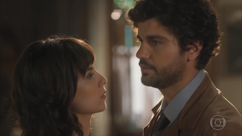 http://tvfoco.uai.com.br/wp-content/uploads/2015/05/Daniela-Mercury.jpg
