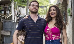 Dedé (João Bravo), Rubinho (Emílio Dantas) e Bibi (Juliana Paes) em A Força do Querer (Foto: Globo/Marilia Cabral)
