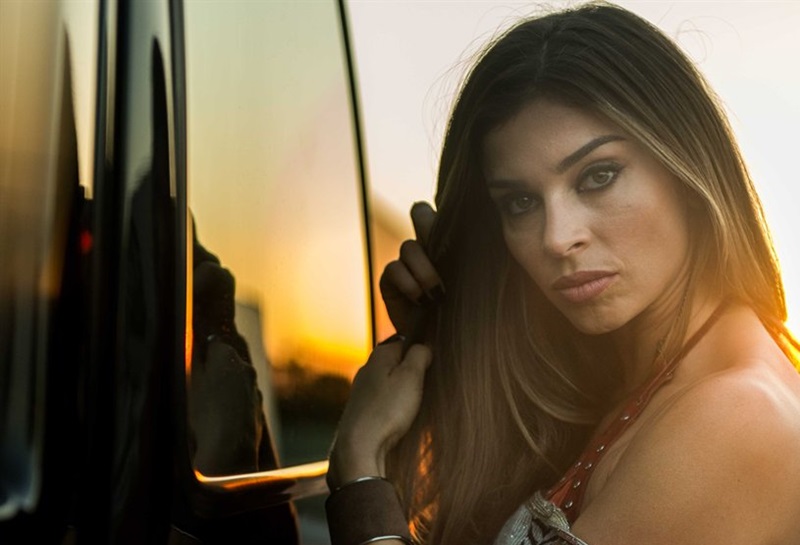 http://tvfoco.uai.com.br/wp-content/uploads/2015/05/Daniela-Mercury.jpg