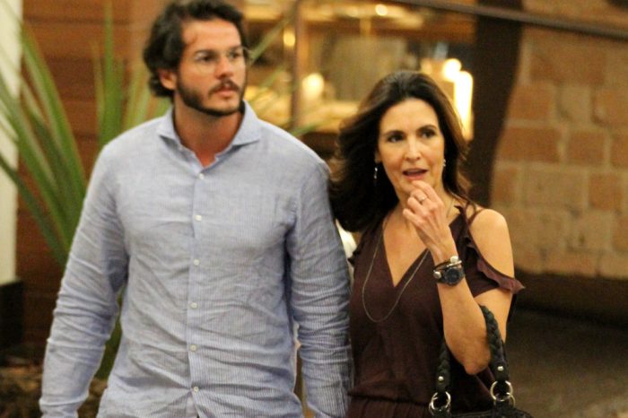http://tvfoco.uai.com.br/wp-content/uploads/2015/05/Daniela-Mercury.jpg