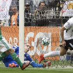 Egídio, Fernando Prass e Ángel Romero durante o jogo entre Corinthians x Palmeiras
(Foto: Daniel Augusto Jr./Ag. Corinthians)