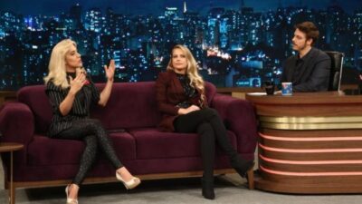 Apresentadoras falaram tudo (Foto: Divulgação/Record)