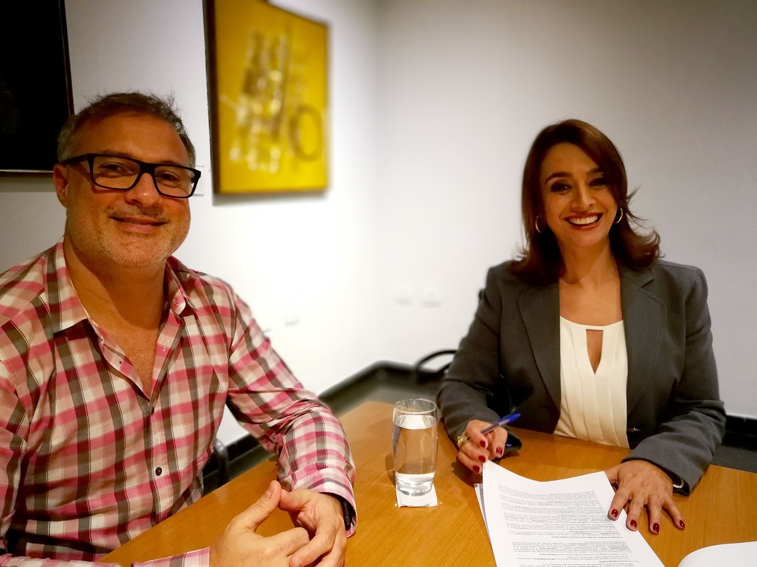 http://tvfoco.uai.com.br/wp-content/uploads/2015/05/Daniela-Mercury.jpg