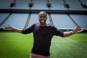 Lázaro Ramos na Arena Corinthians na estreia do Lazinho com Você (Foto: Globo/ Patrícia Stravis)
