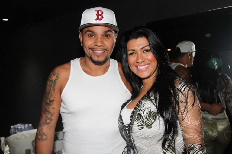 http://tvfoco.uai.com.br/wp-content/uploads/2015/05/Daniela-Mercury.jpg