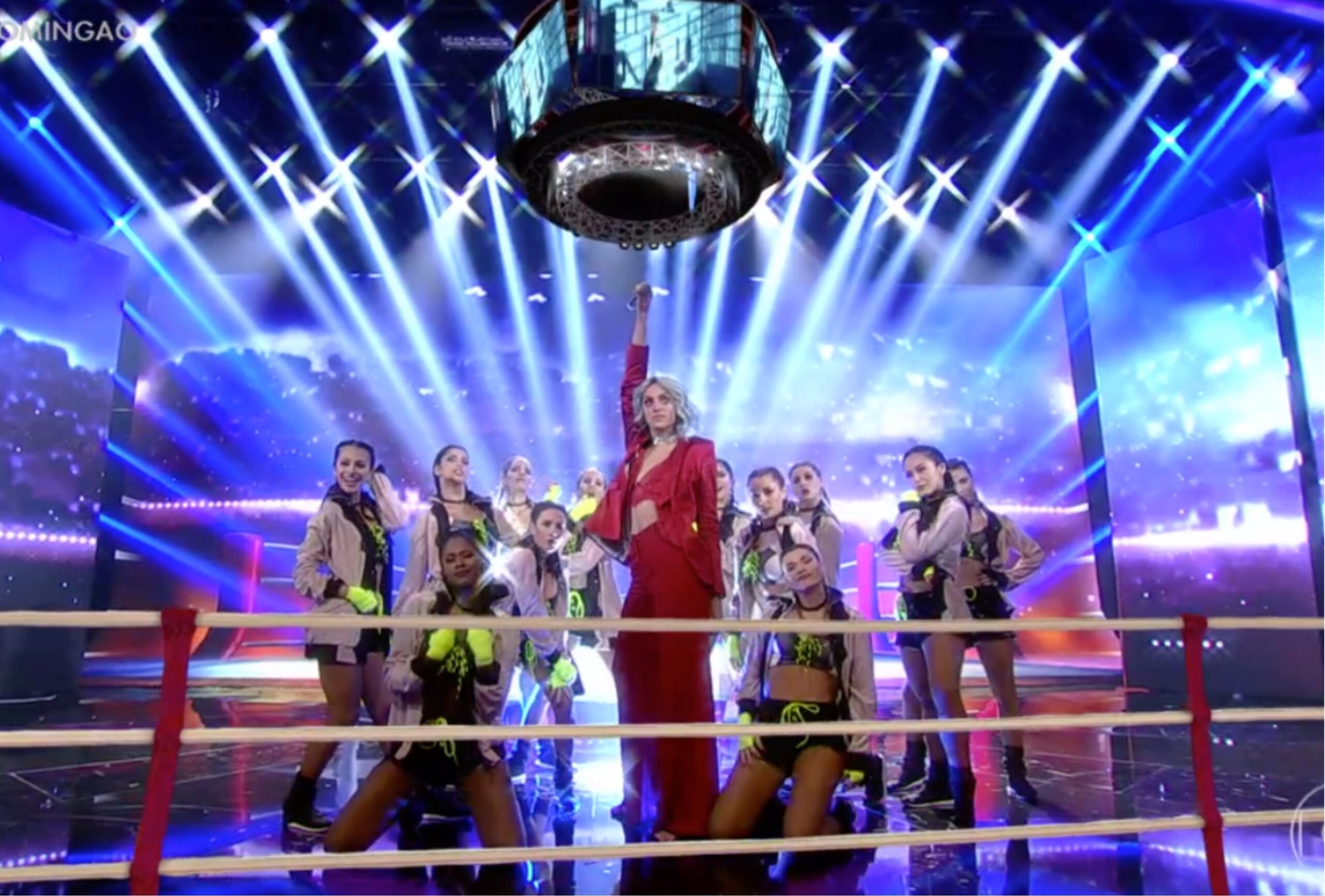 http://tvfoco.uai.com.br/wp-content/uploads/2015/05/Daniela-Mercury.jpg