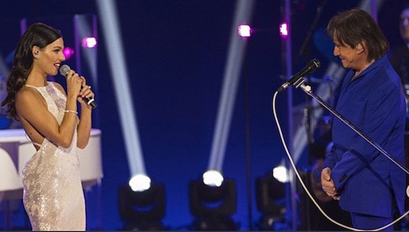 http://tvfoco.uai.com.br/wp-content/uploads/2015/05/Daniela-Mercury.jpg
