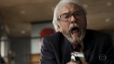 Natanael (Juca de Oliveira) em cena de O Outro Lado do Paraíso
(Foto: Reprodução/Globo)